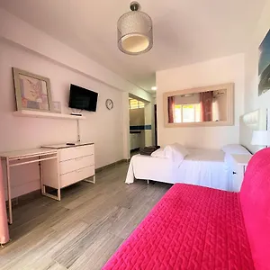 apartamentos-puerto-beach-edif-tamarindos.es-andalucia.com/